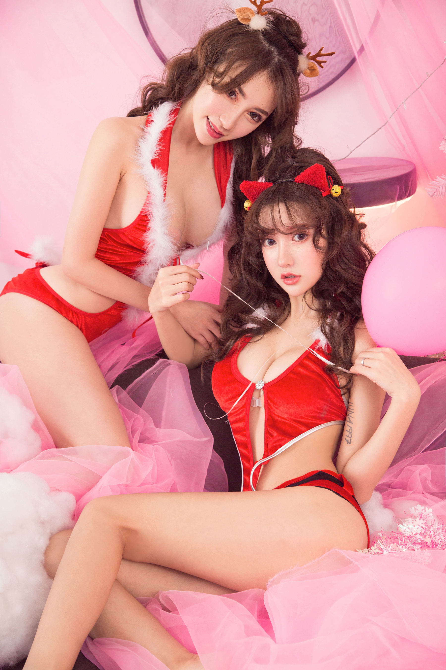 [尤果Ugirls] T038 夏玲蔓&M梦baby 子夜弥撒红色内衣写真-秀人网官方网站